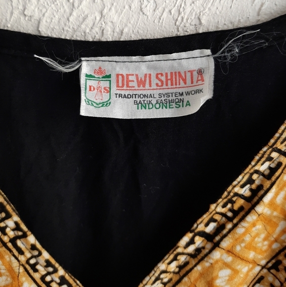 ❌TRADED ❌ Dewi Shinta Batik Indonesian Kaftan S-M - Picture 3 of 13